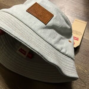 New Levi’s youth hat